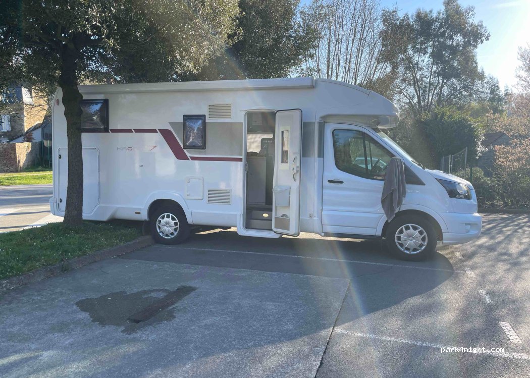 (22100) Dinan - Route de la Brancherie — foto 4
