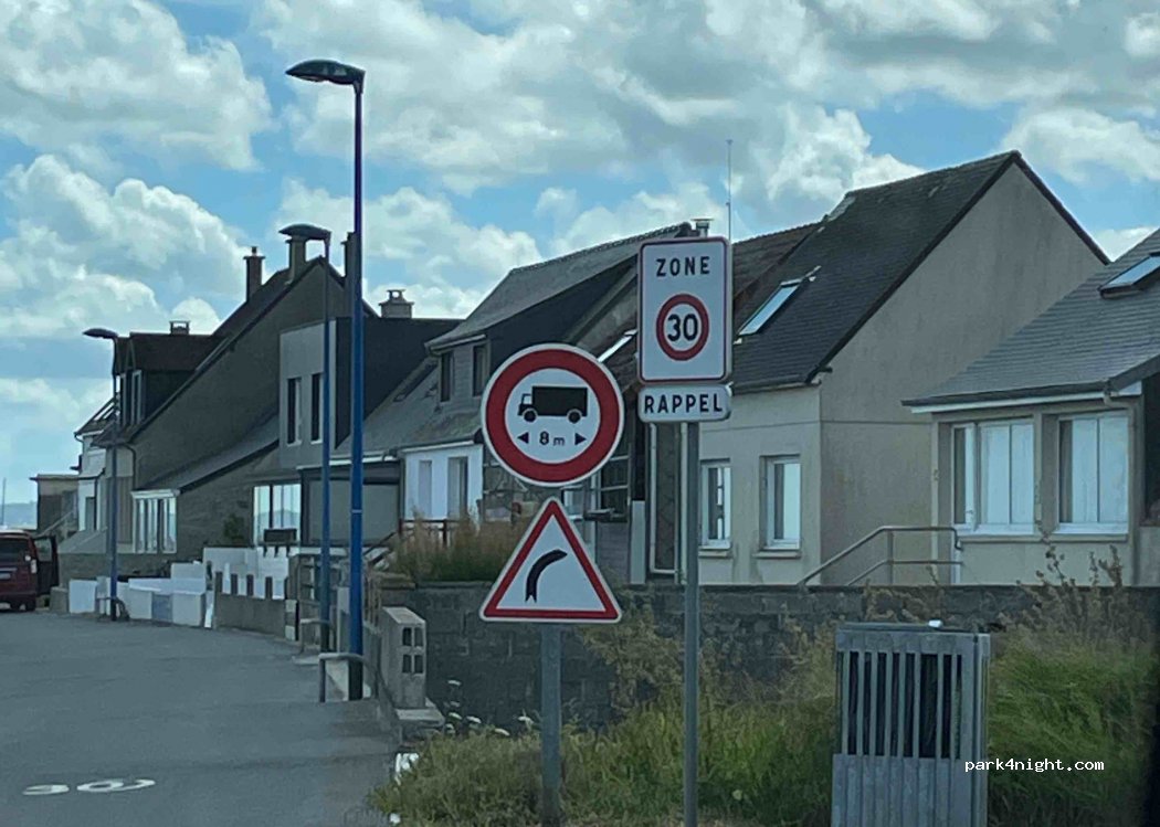 (50460) Urville-Nacqueville - 778 Route du Fort — foto 2