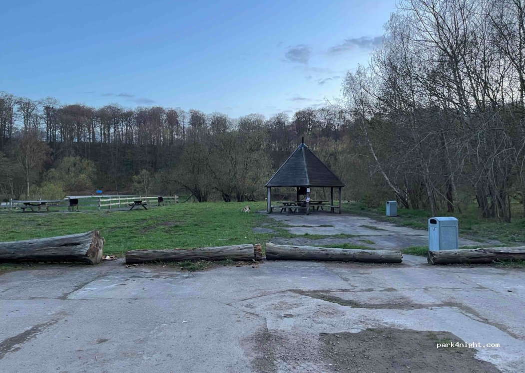 (271 95) Ystad - — foto