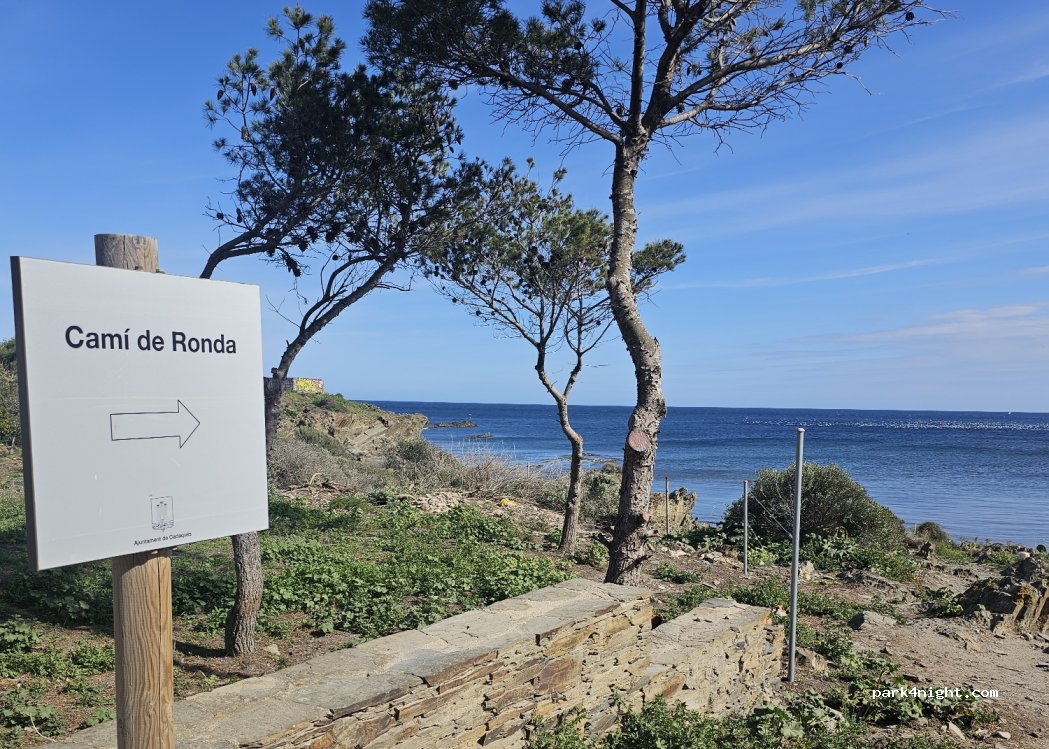 (17488) Cadaqués - 6P Carrer sa Lludri — foto 2