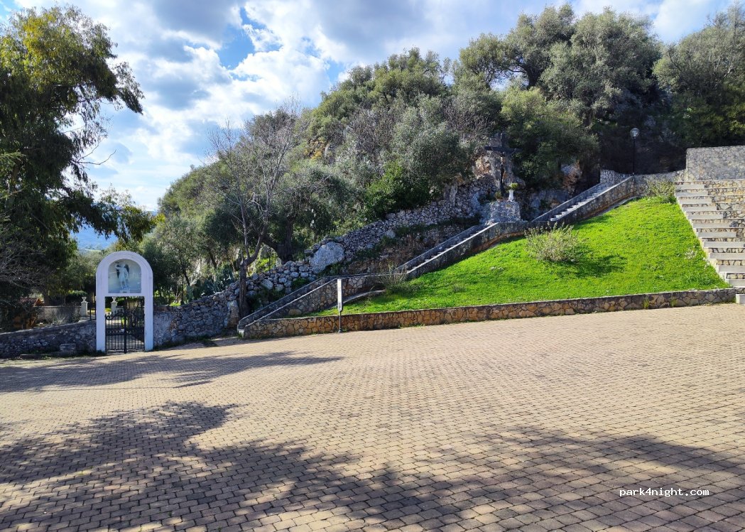 (71010) Cagnano Varano - Unnamed Road — foto