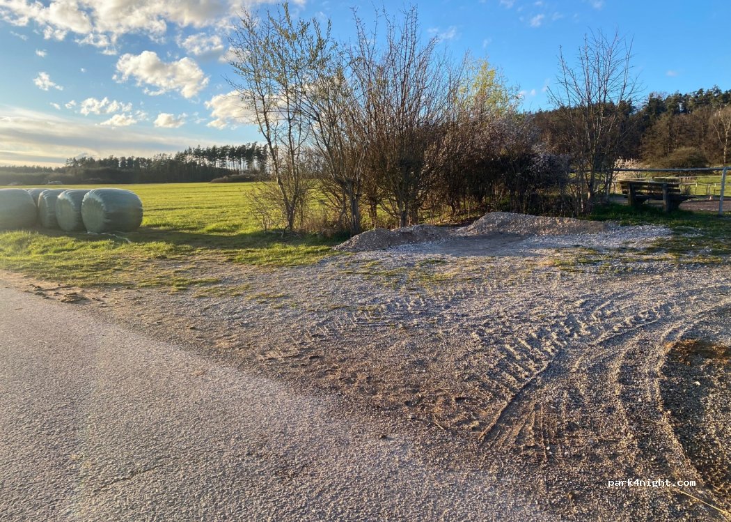 (90592) Schwarzenbruck - Faberstraße — foto