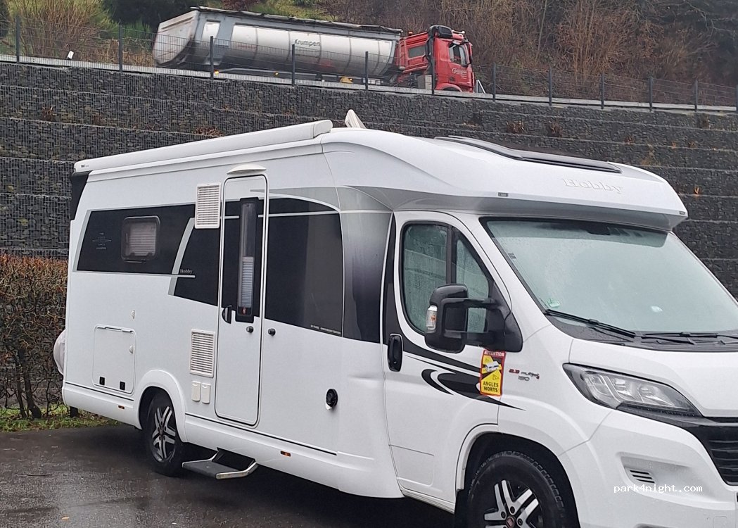 Wohnmobilstellplatz am Vennbad in Monschau — foto 5