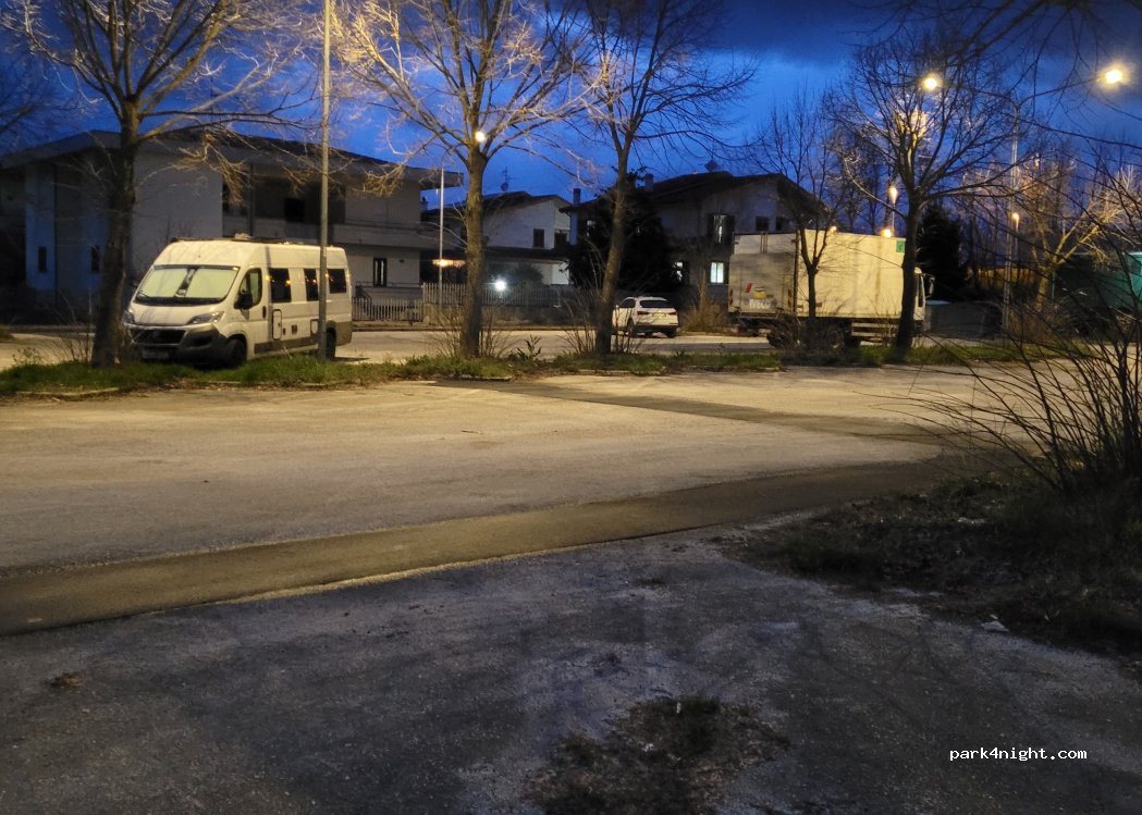 Area camper Bojano — foto 4