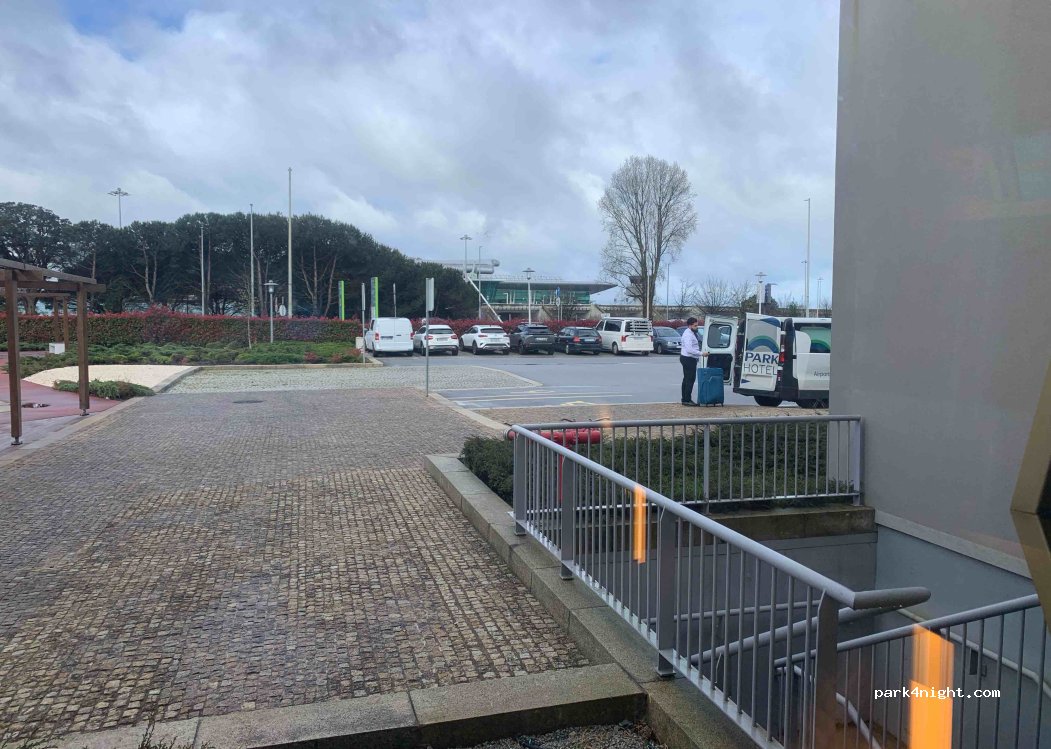 (4470-558) Maia - 241 Avenida do Aeroporto — foto