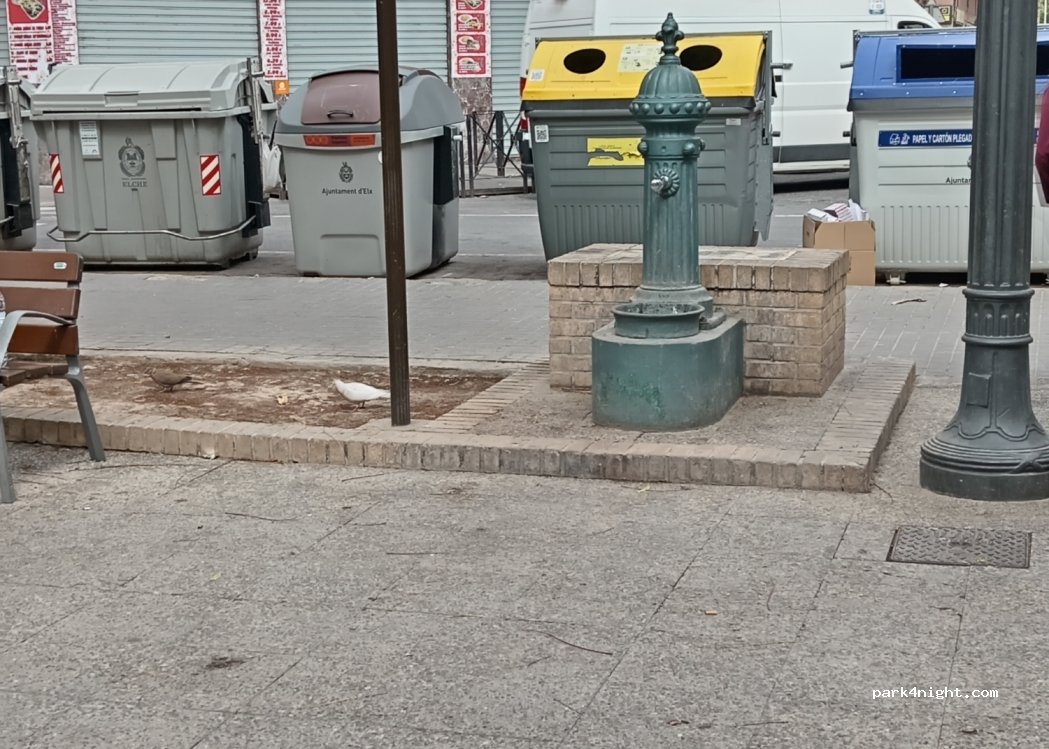 (03202) Elx - 6 Plaça d'Altabix — foto 2