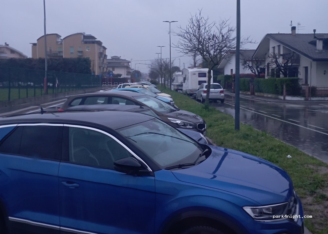 (36051) Creazzo - 37 Via Torino — foto