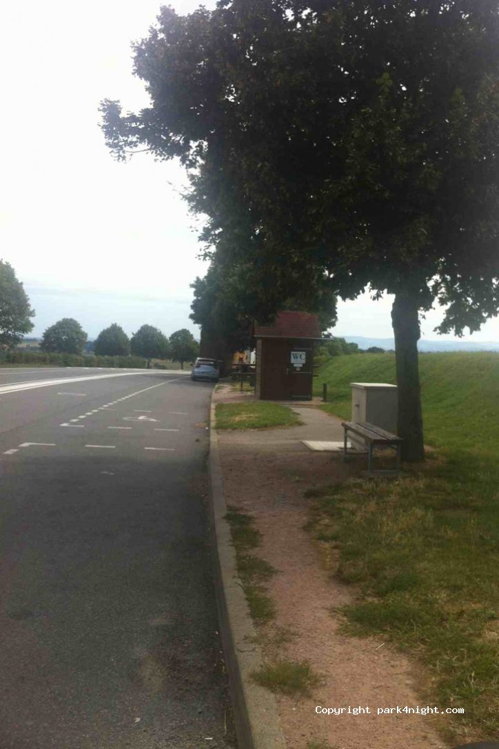 (03150) Saint-Gérand-le-Puy - N7 — foto