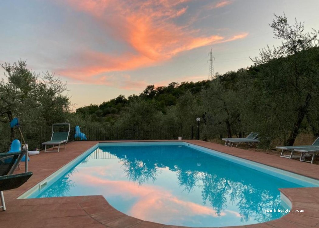 Area sosta camper Cadabio — foto 4
