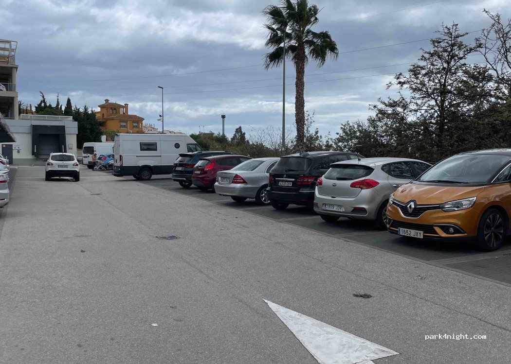 (29631) Benalmádena - 2 Avenida del Cosmos — foto 2