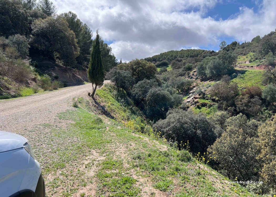 (29471) Serrato - Unnamed Road — foto 2