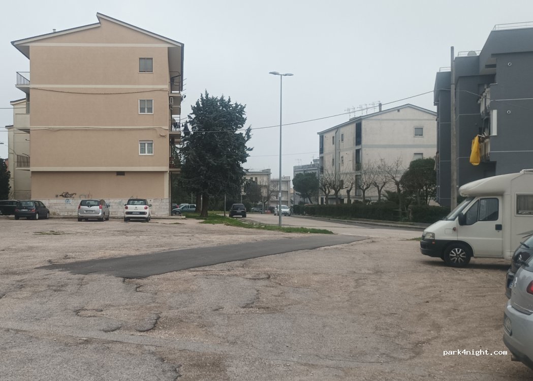 (70022) Altamura - 8 Viale Costantino — foto 2