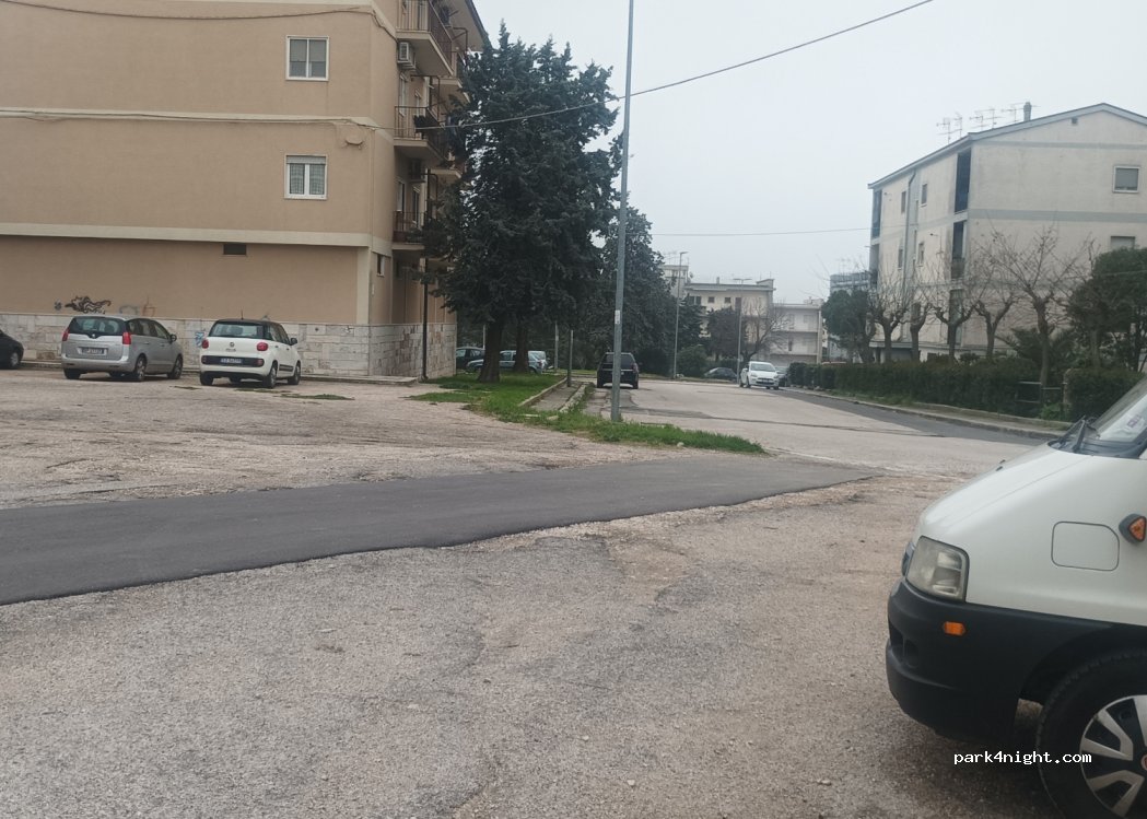 (70022) Altamura - 8 Viale Costantino — foto 3