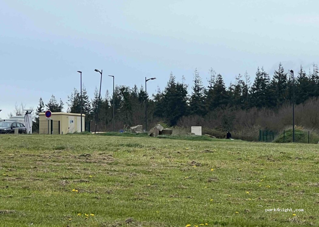 (22350) Saint-Jouan-de-l'Isle - 1 Zone d'Activité de Kergoet — foto