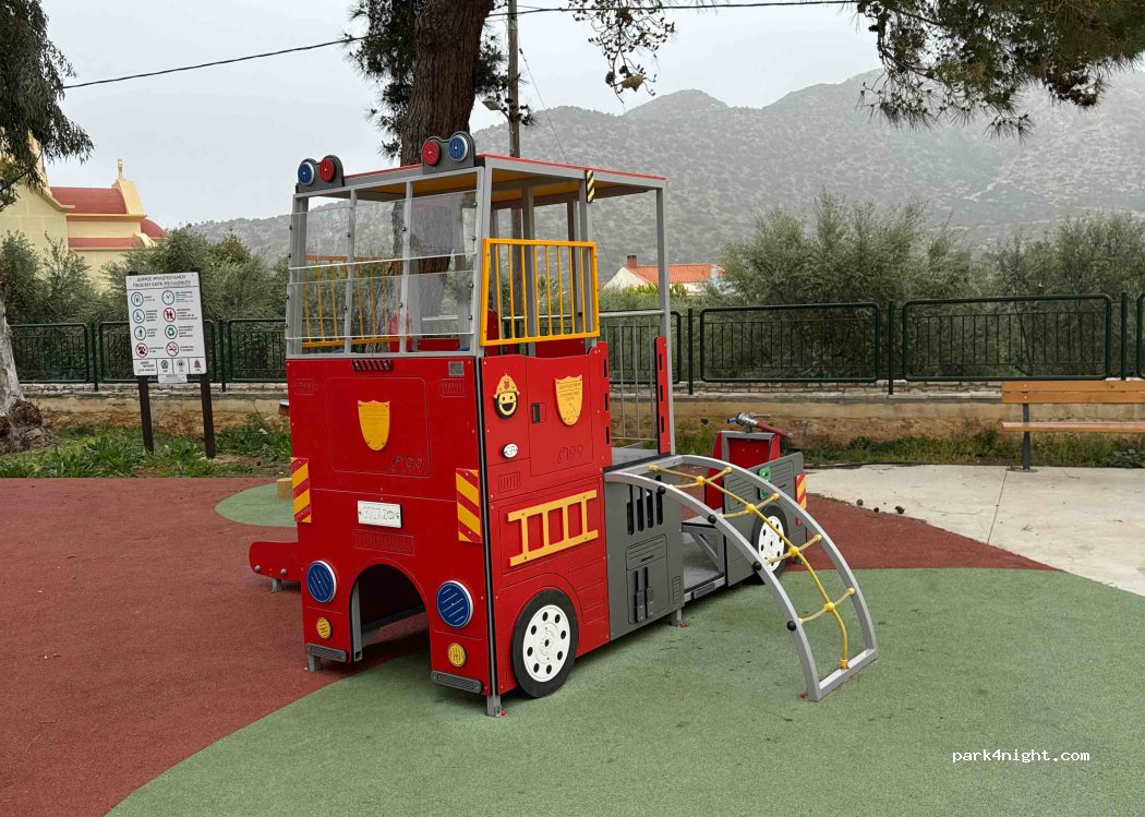 (740 52) Milopotamos - Unnamed Road — foto 3