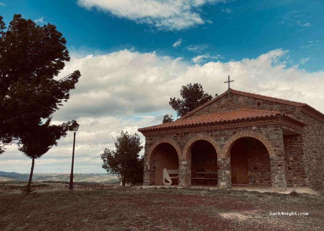 (44493) Mezquita de Loscos - Unnamed Road — foto