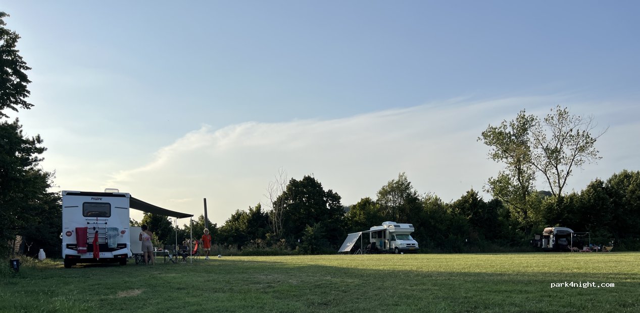 Camper plaats , Campeggio  per Amore del Vino — foto 3