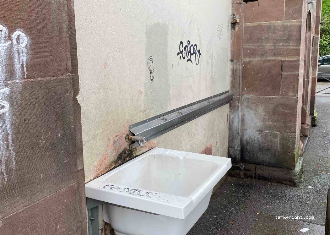 (67000) Strasbourg - 1 Rue du Rempart — foto