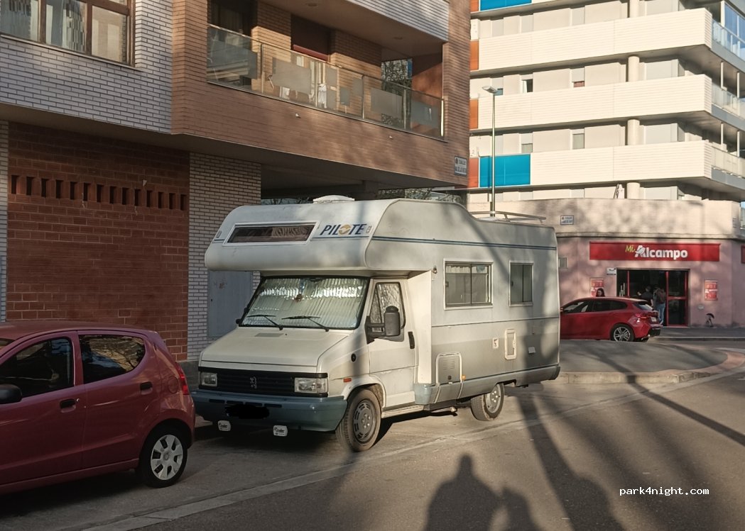 (50014) Zaragoza - 5 Calle de los Caminos del Norte — foto