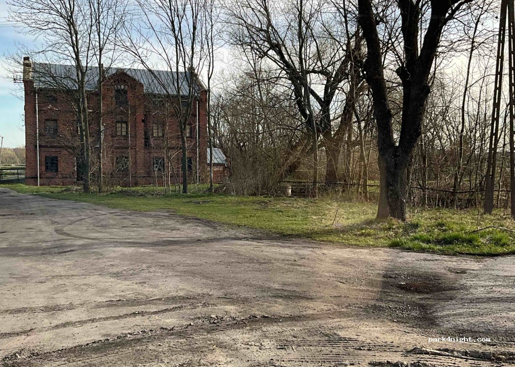 (21-220) Siemień - 7 Stawowa — foto