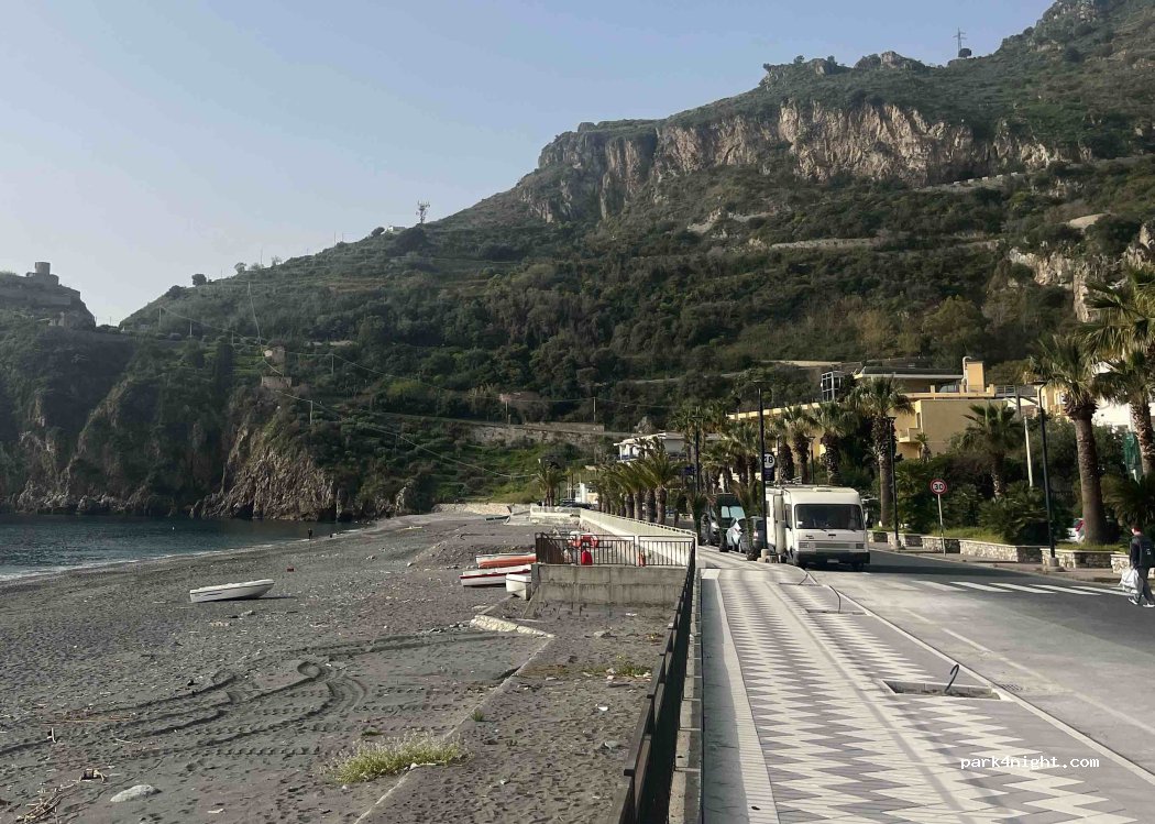 (98030) Sant'Alessio Siculo - 258 Via Lungomare — foto