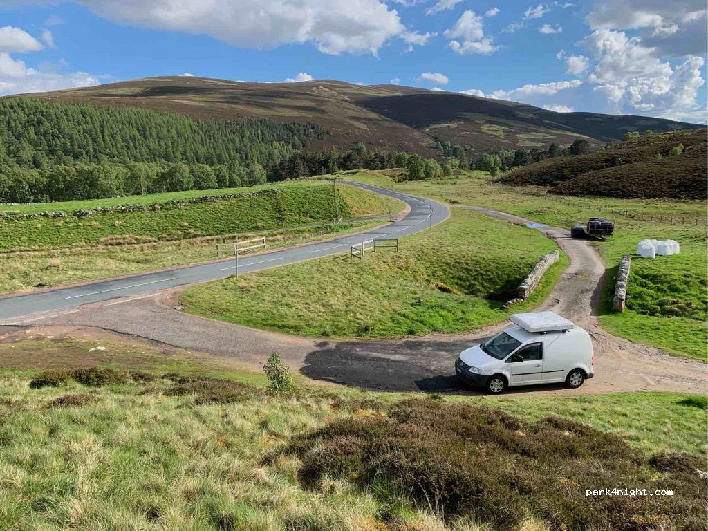 (AB35 5UR) Ballater - Old Military Road — foto