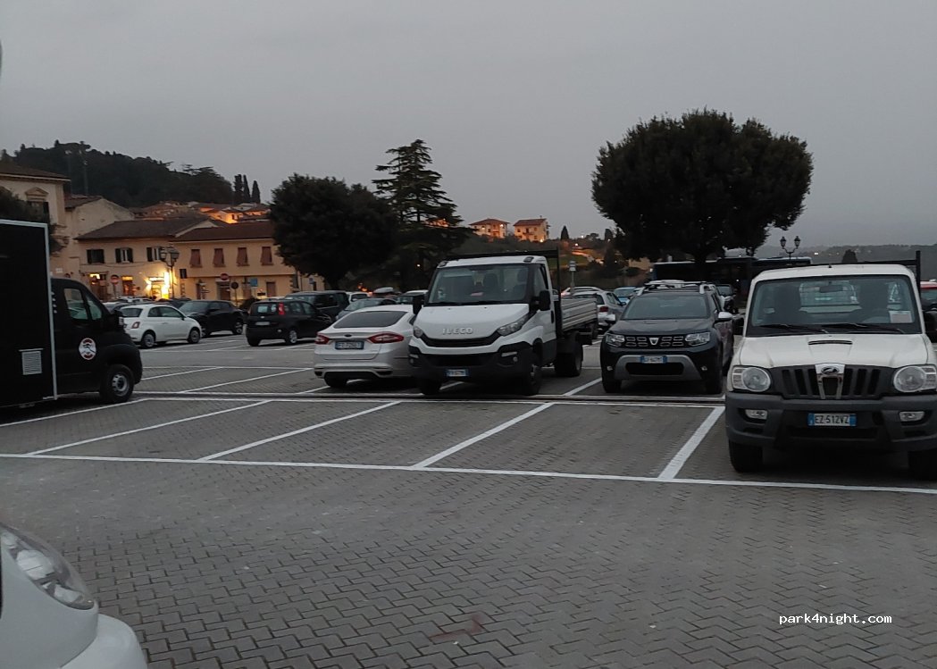 (50023) Impruneta - 2 Via Vittorio Veneto — foto