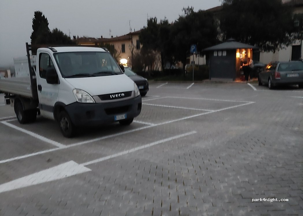 (50023) Impruneta - 2 Via Vittorio Veneto — foto 2