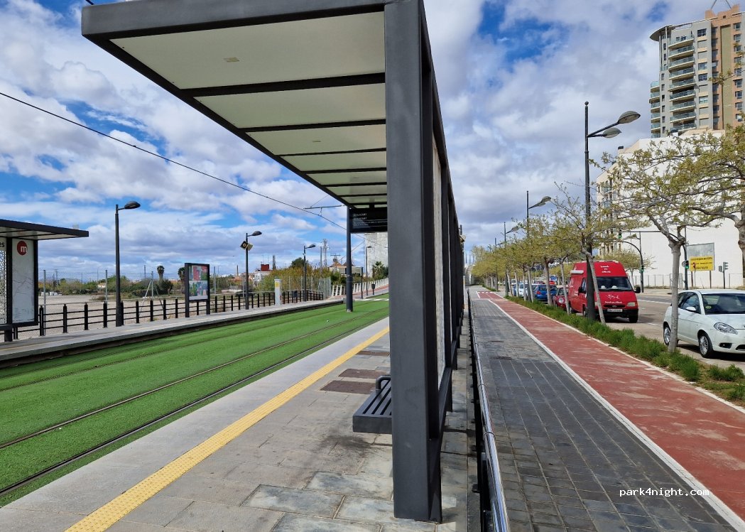 (46024) Valencia - Carrer de Les Barraques del Figuero — foto 2