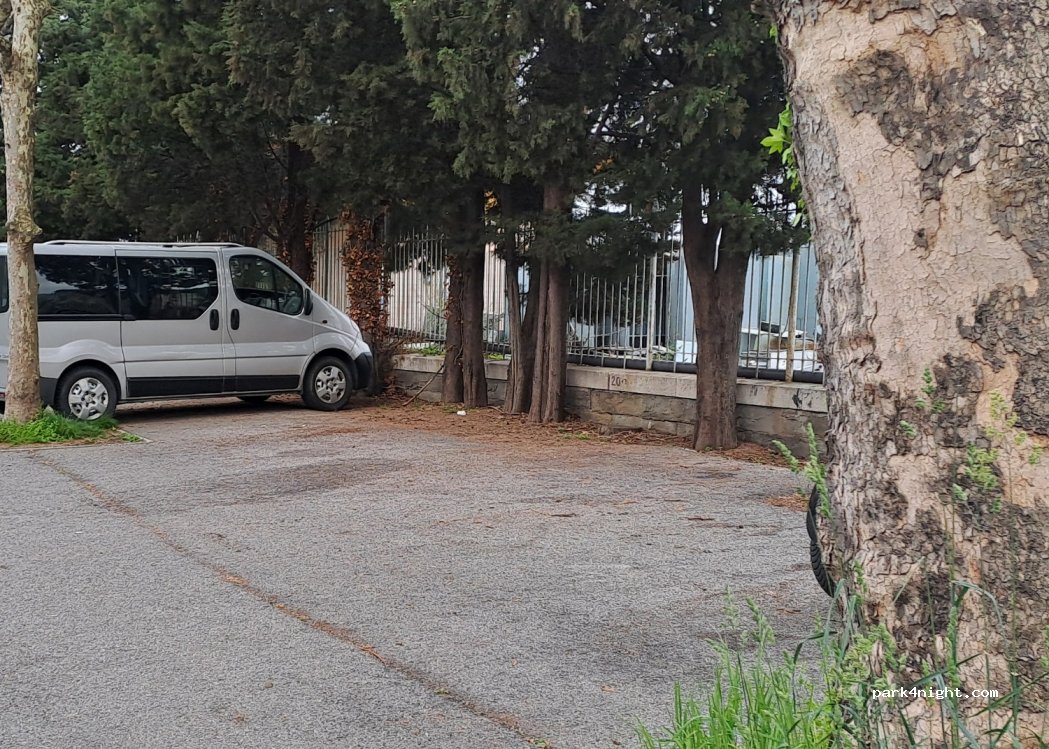 (34123) Trieste - Via Giulio Cesare — foto 2
