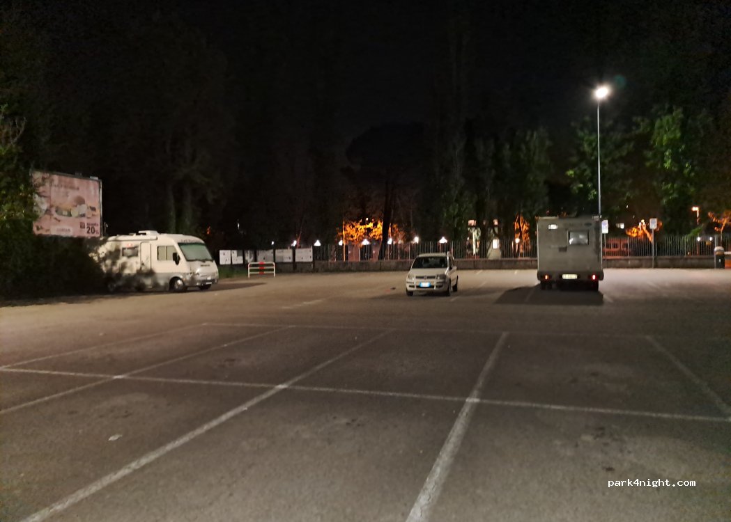 (48121) Ravenna - 35 Via Alberto Missiroli — foto 2