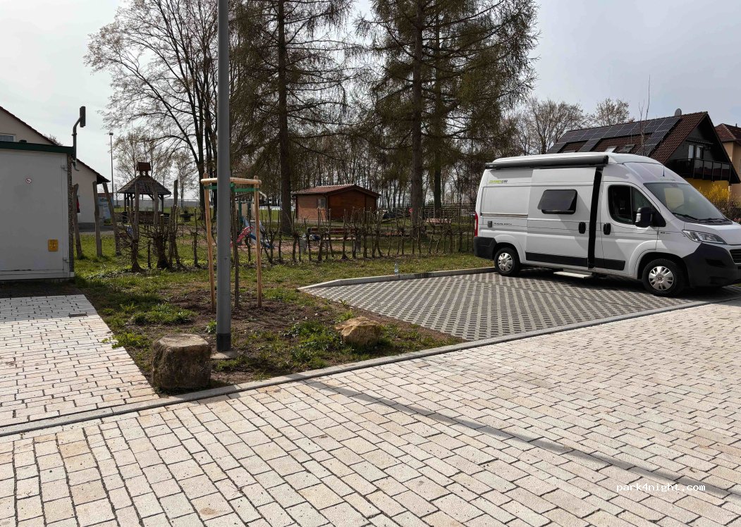 (98617) Meiningen - 7 Am Holunderstrauch — foto