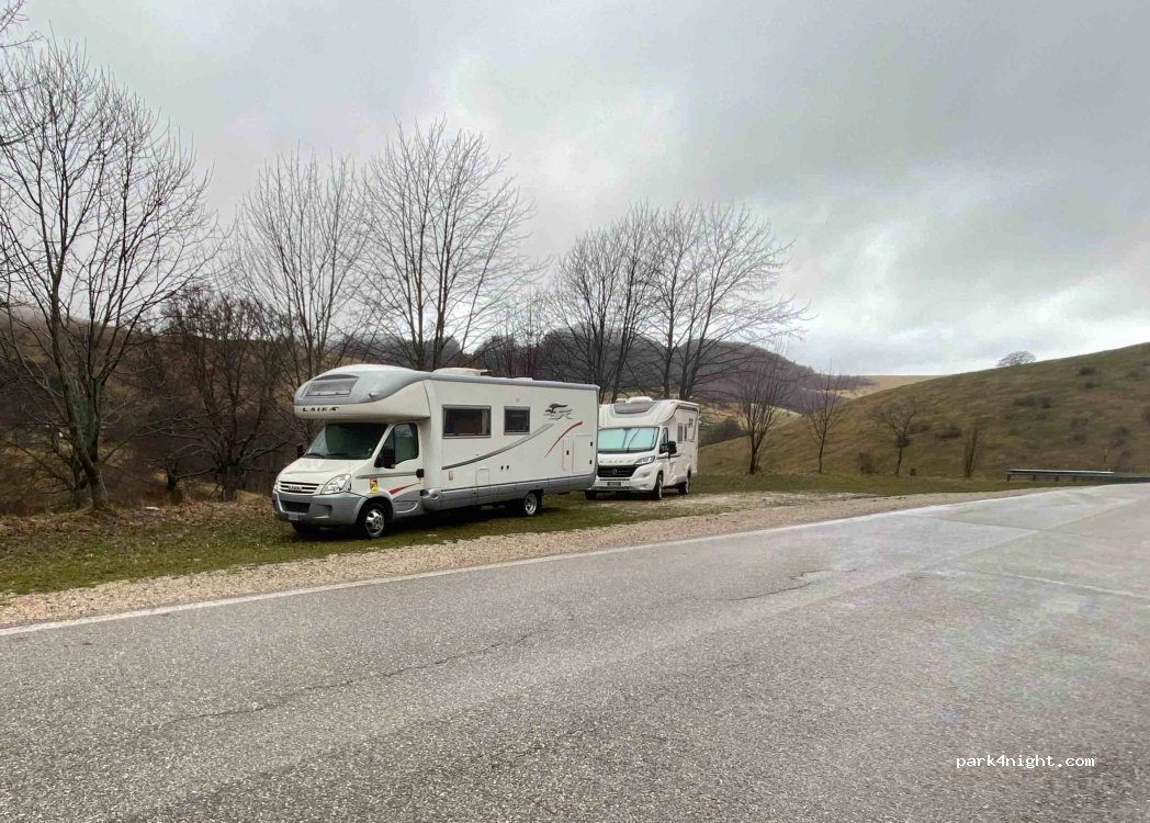 (38061) Erbezzo - Strada Provinciale 211 dei Monti Lessini — foto