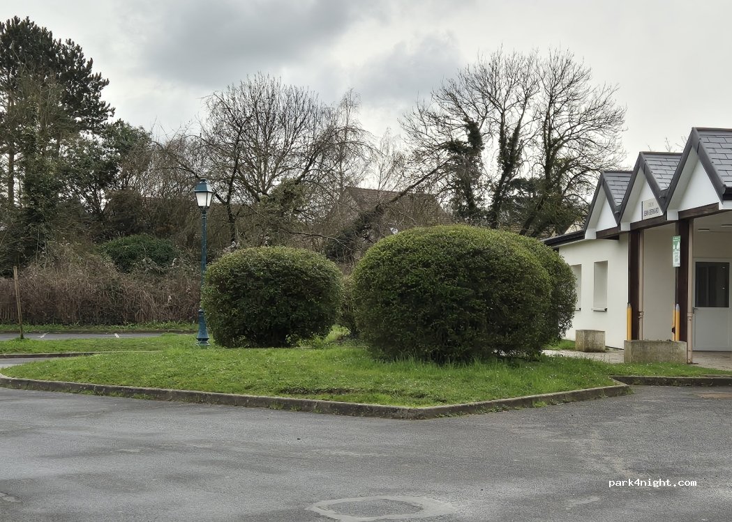 (91540) Mennecy - 65 Boulevard Charles de Gaulle — foto 2
