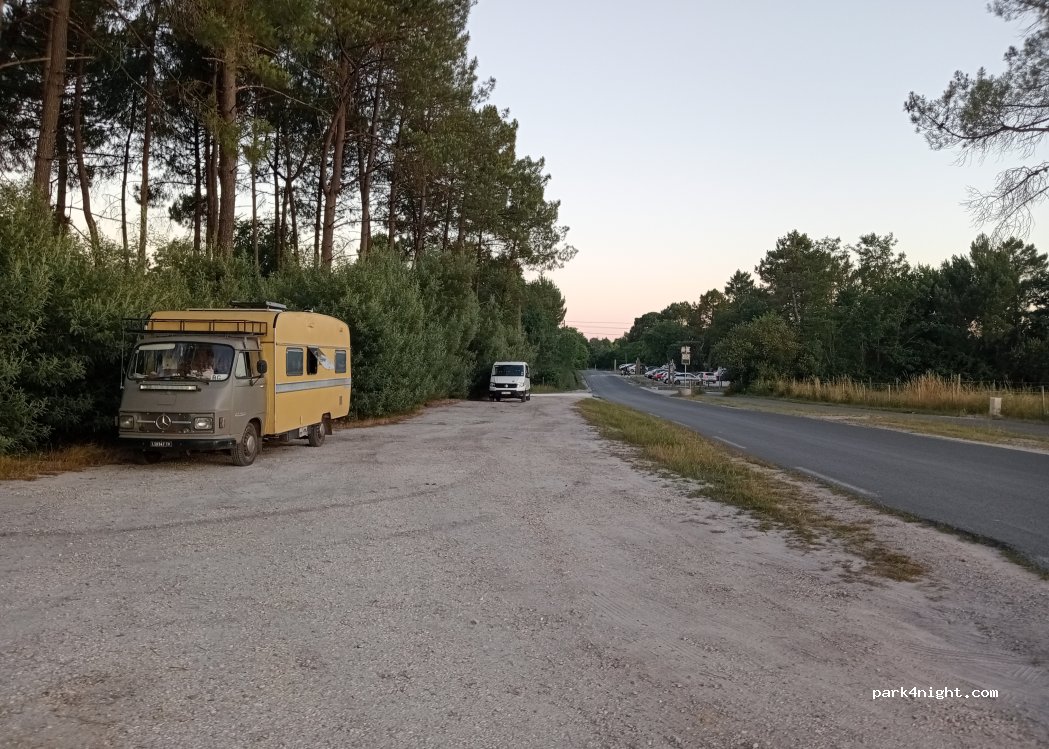 (33850) Léognan - 1 Chemin des Terres Rousses — foto 4