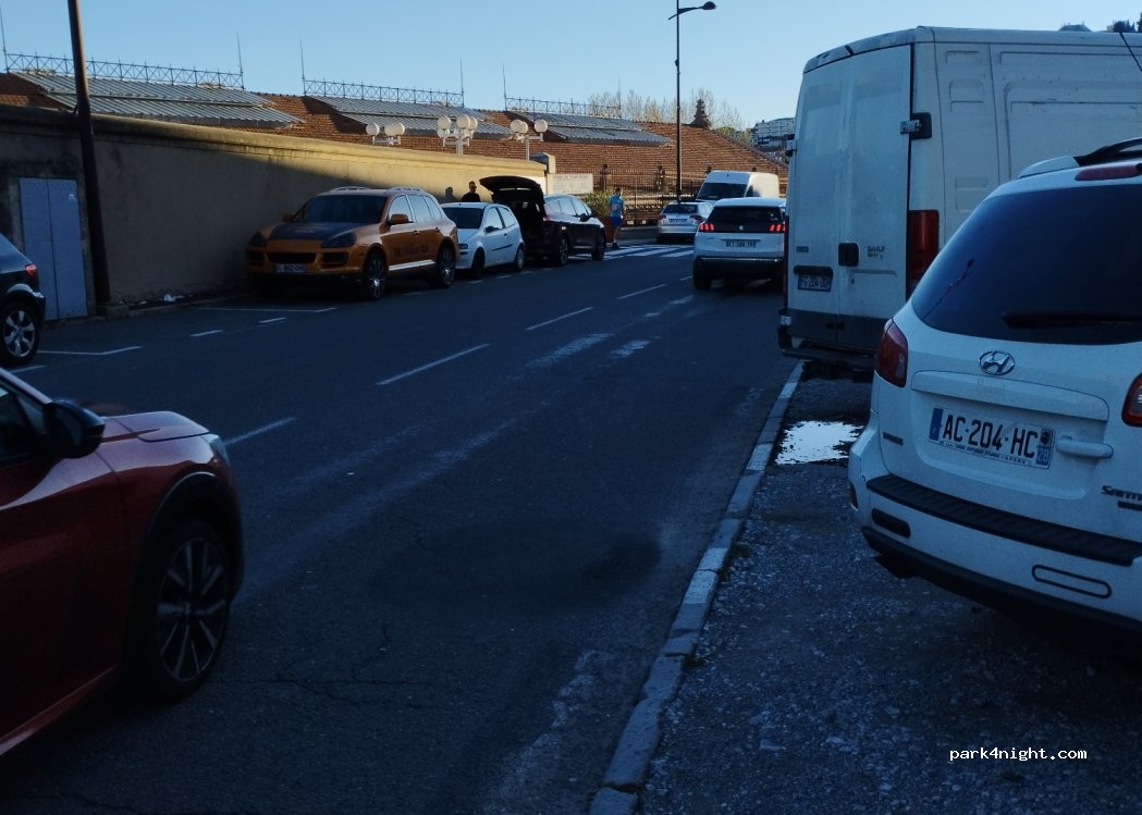 (06130) Grasse - Avenue de Provence — foto 2