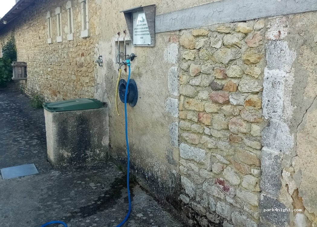 (79100) Plaine-et-Vallées - 4 Rue des Écoles — foto 2