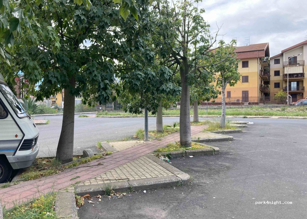 (95048) Scordia - 11 Via G. Amendola — foto