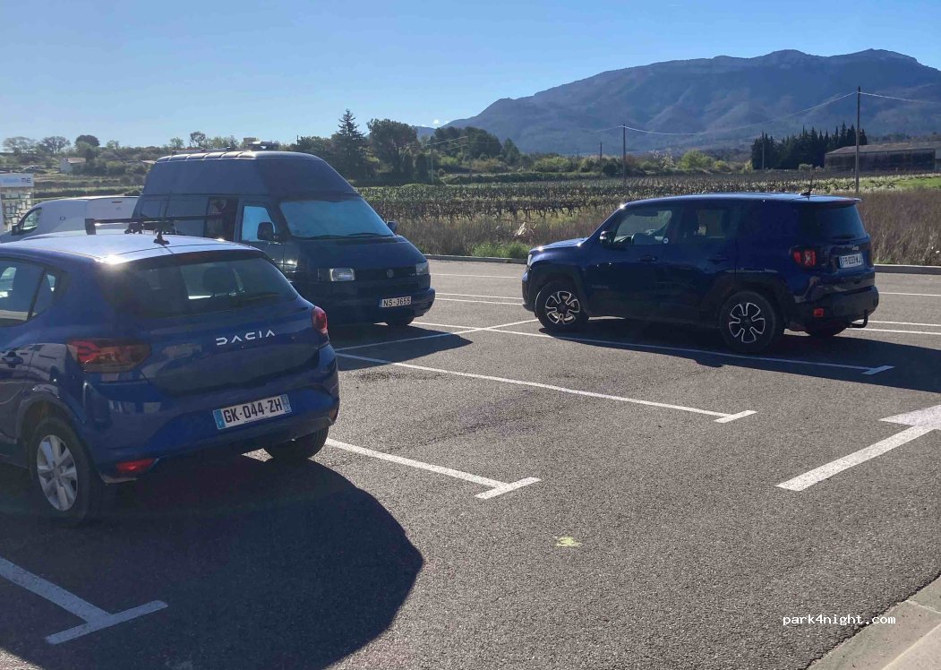 (83910) Pourrières - 561 Route de Trets — foto 2