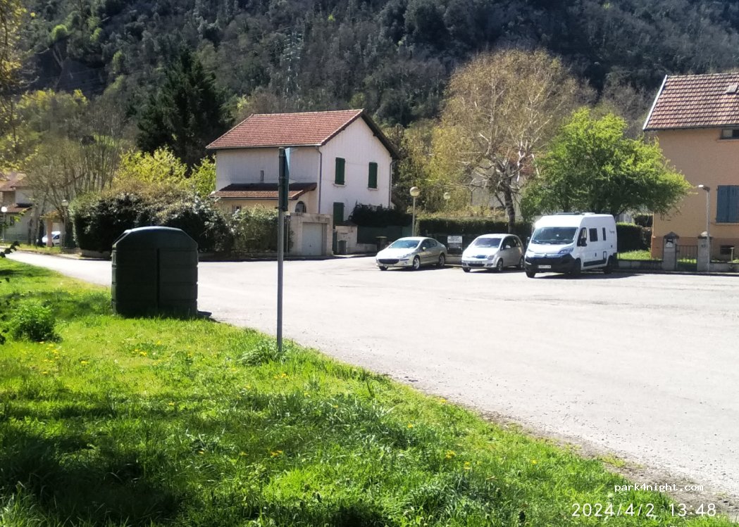 (09400) Tarascon-sur-Ariège - 47 Promenade de l'Ariège — foto