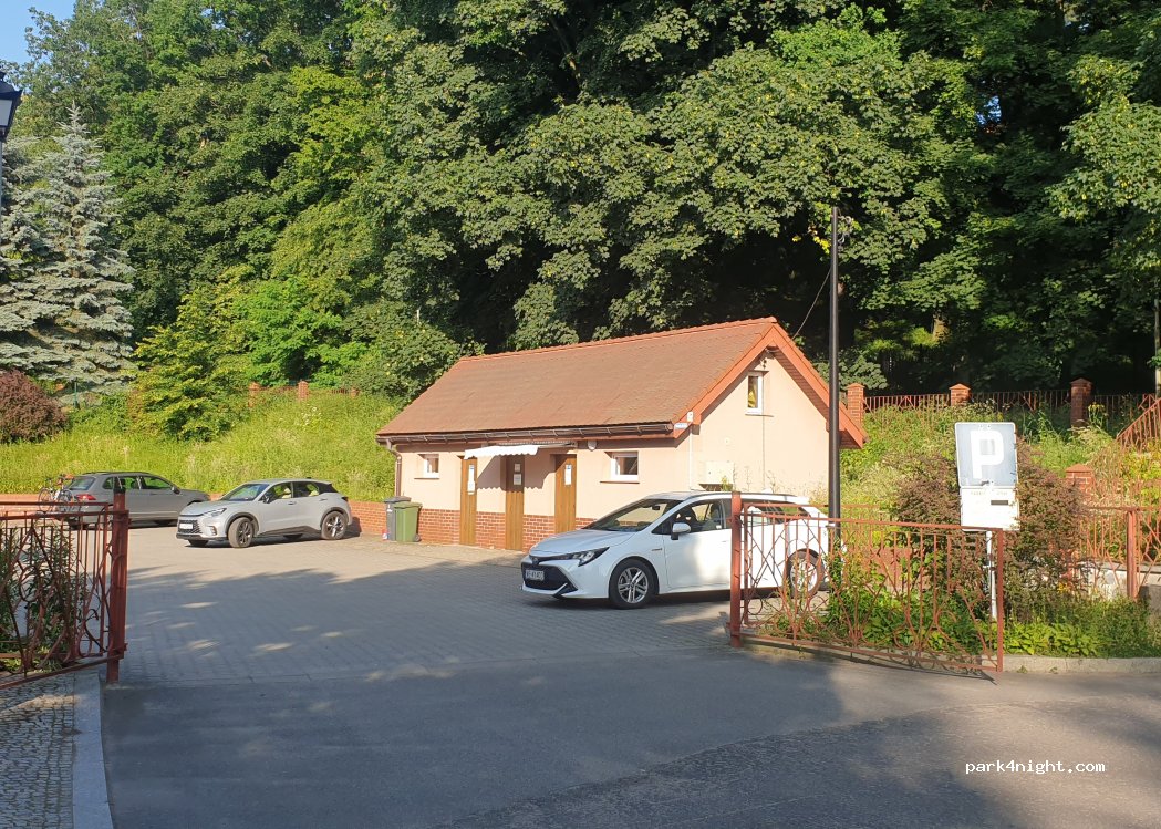 (57-230) Kamieniec Ząbkowicki - 4 Zamkowa — foto 2