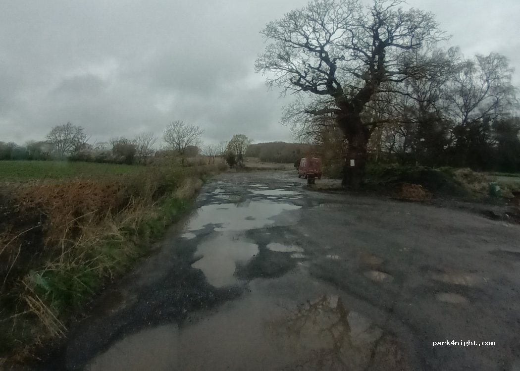 (YO7 4EA) Thirsk - A168 — foto