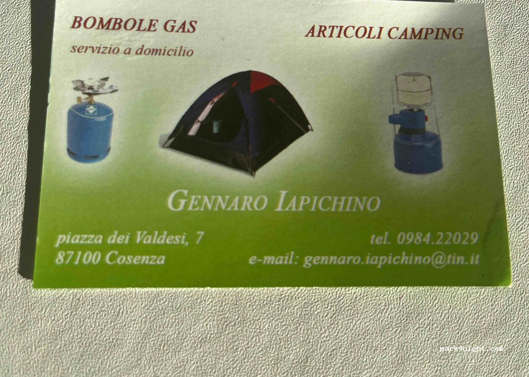 (87100) Cosenza - 5 Piazza Dei Valdesi — foto