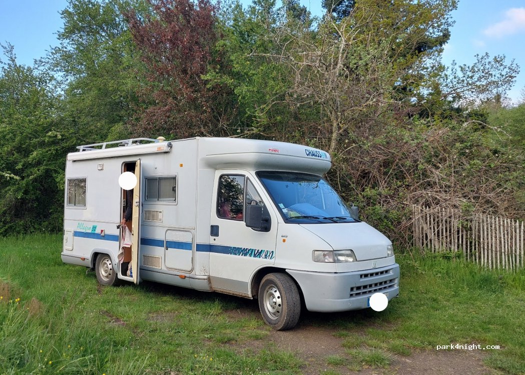 (63410) Charbonnières-les-Vieilles - 19 Route du Gour — foto 2