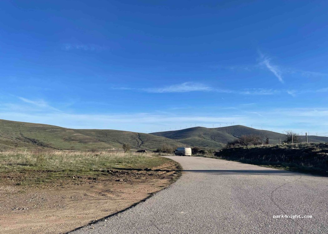 (42172) Oncala - Unnamed Road — foto