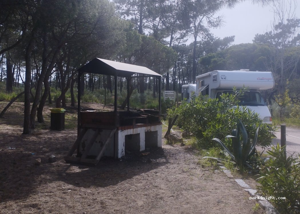 (8900-211) Vila Real de Santo António - R. das Comunidades Portuguesas — foto