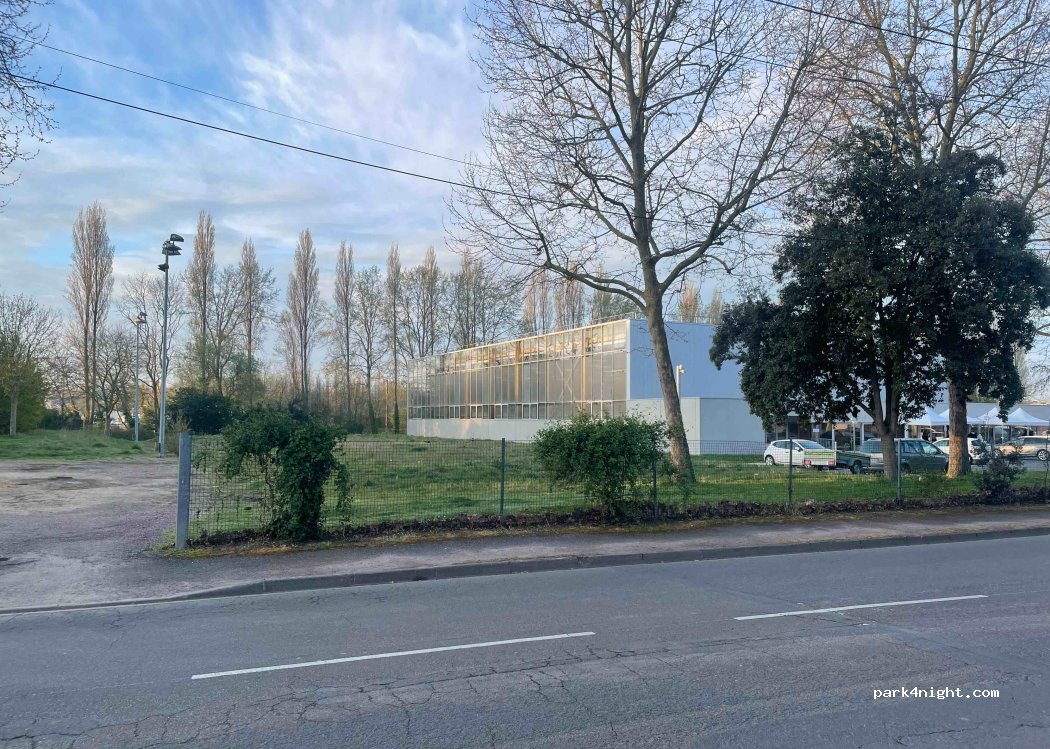 (14000) Caen - Rue Basse — foto 2