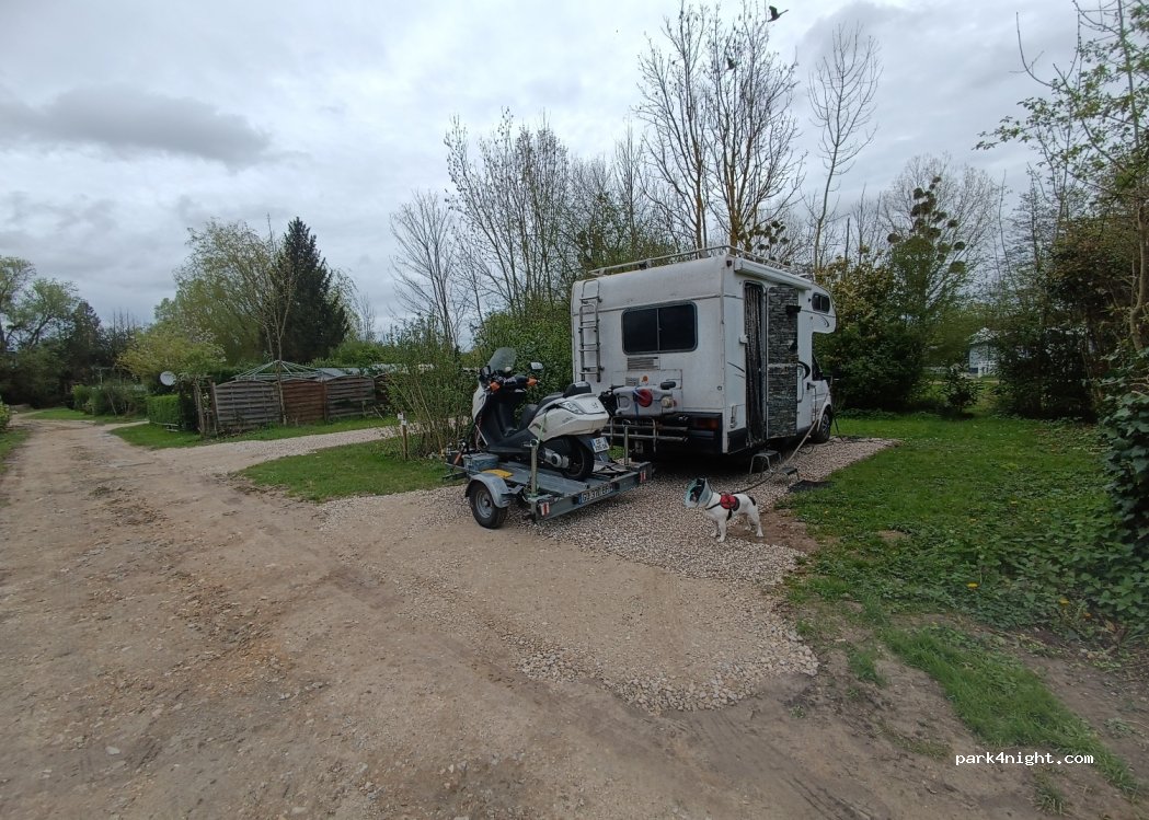 Aire de service Camping Car — foto 5