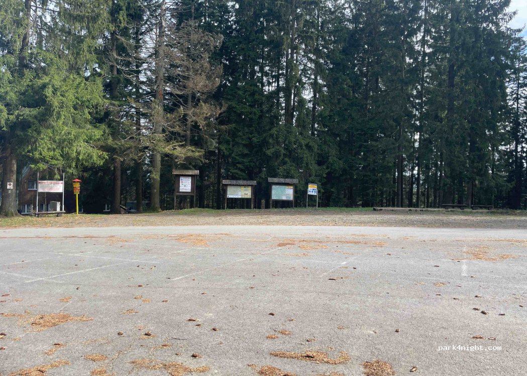 (739 15) Staré Hamry - Unnamed Road — foto