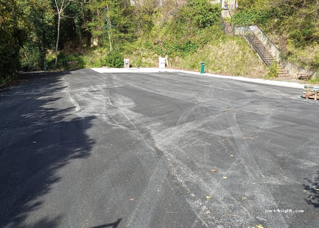 (62022) Gagliole - 1 Piazza Matteotti — foto 2